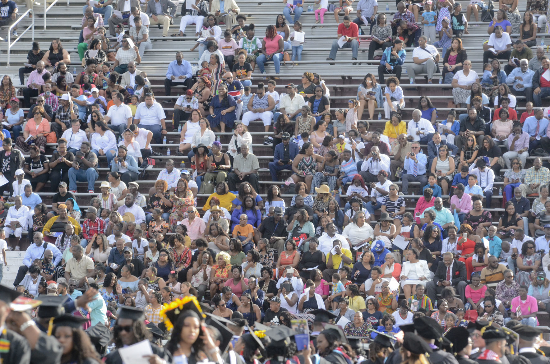 051019SCSUCommencement04ch.jpg